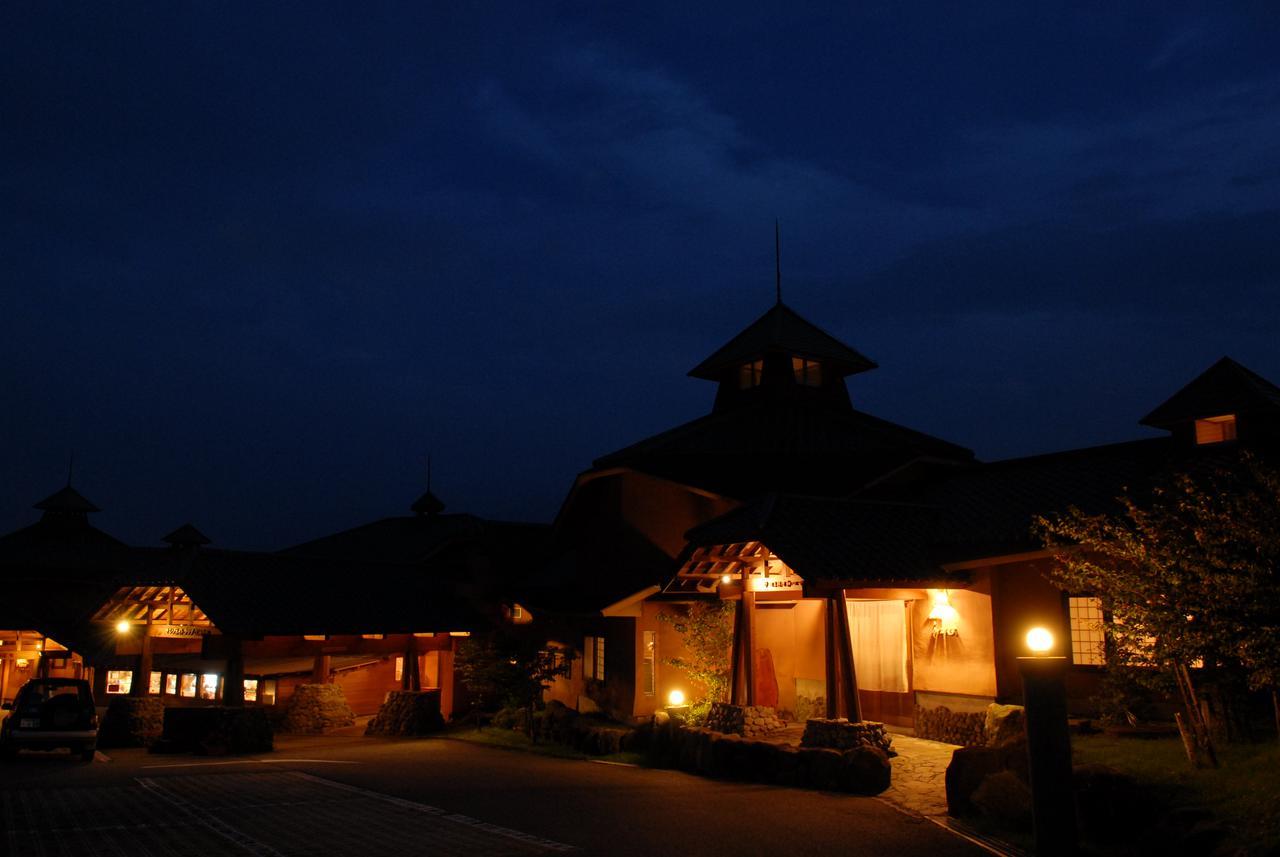 Hotel Resonate Club Kuju Taketa Exterior foto